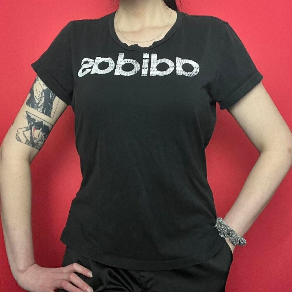 Adidas / Black and white tee shirt